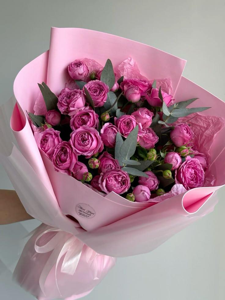 Solaven Tricium workshop space where corporate flower arrangements are designed and prepared for business delivery